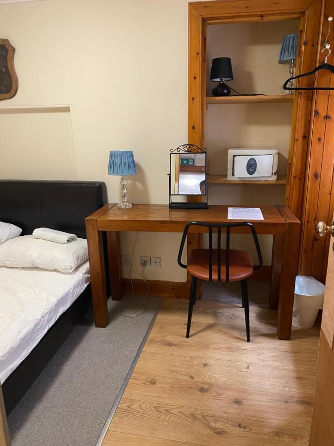Edinb&B Екстериор снимка